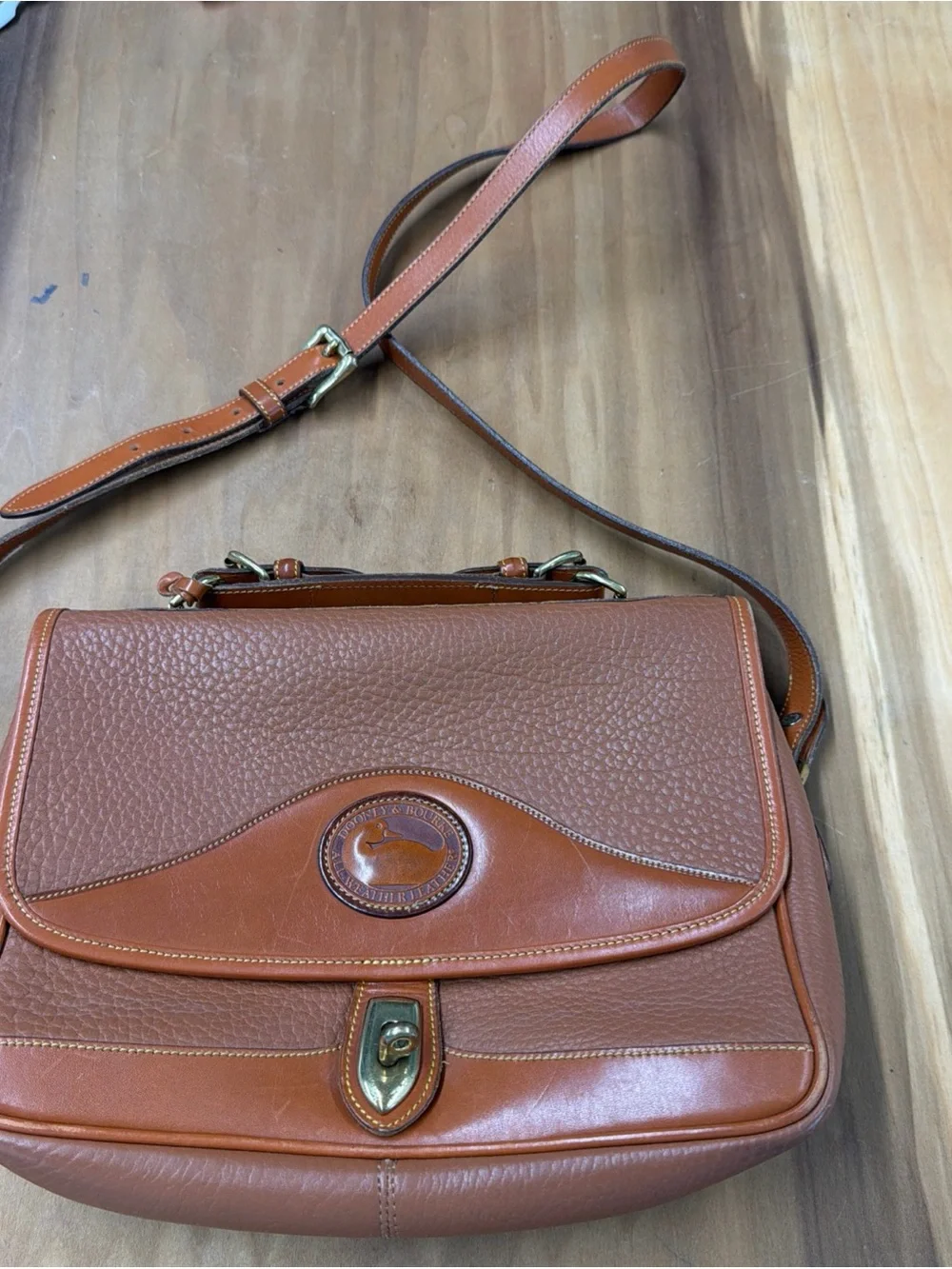 Dooney & Bourke Crossbody Vintage Shoulder Bag